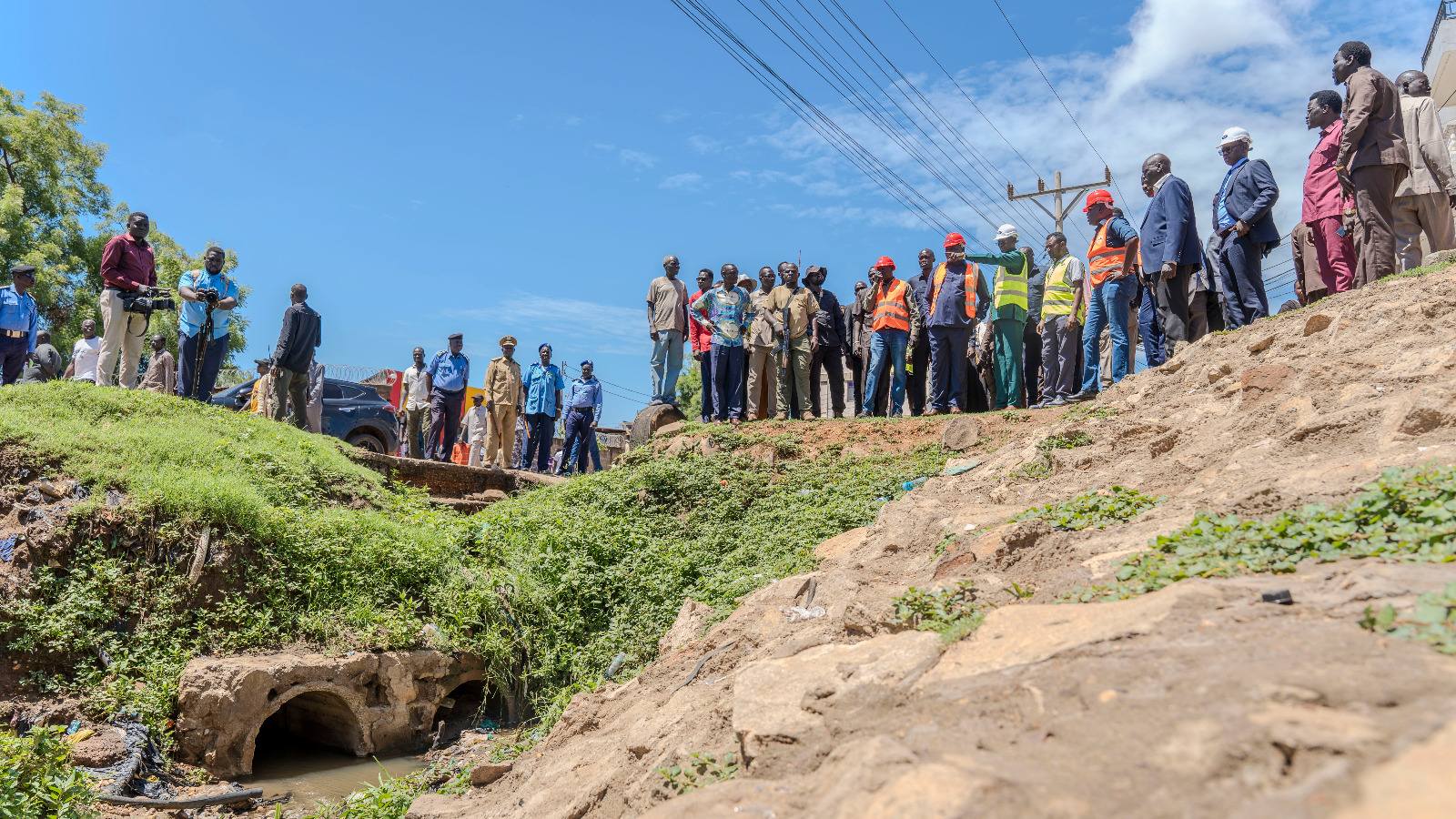 CES government emphasize collective efforts in road maintenance