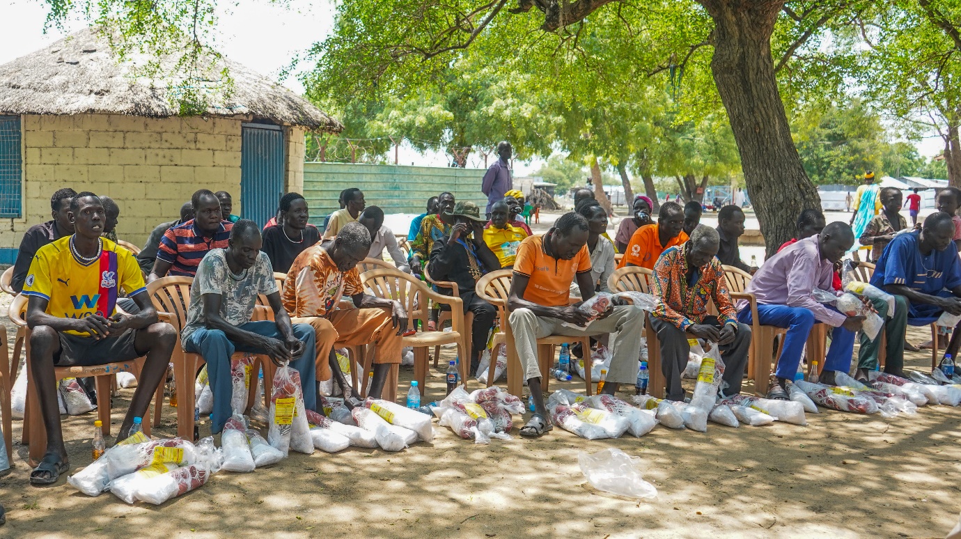Government, and UNOPS deliver fishing nets to flood-affected families