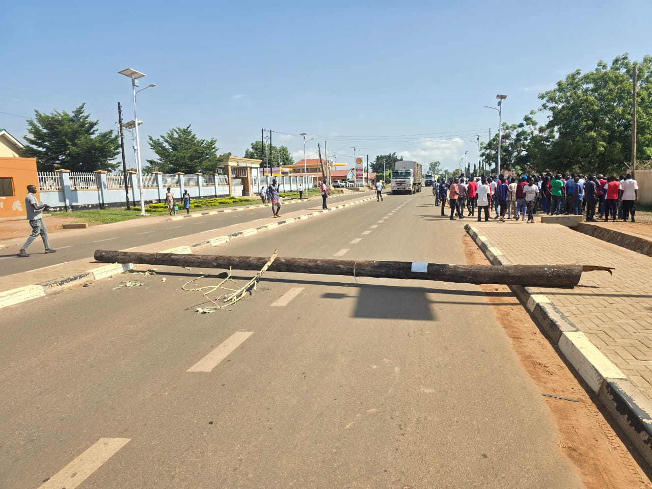 Refugees  and cost community drivers in Uganda accuse police of extortion and misconduct