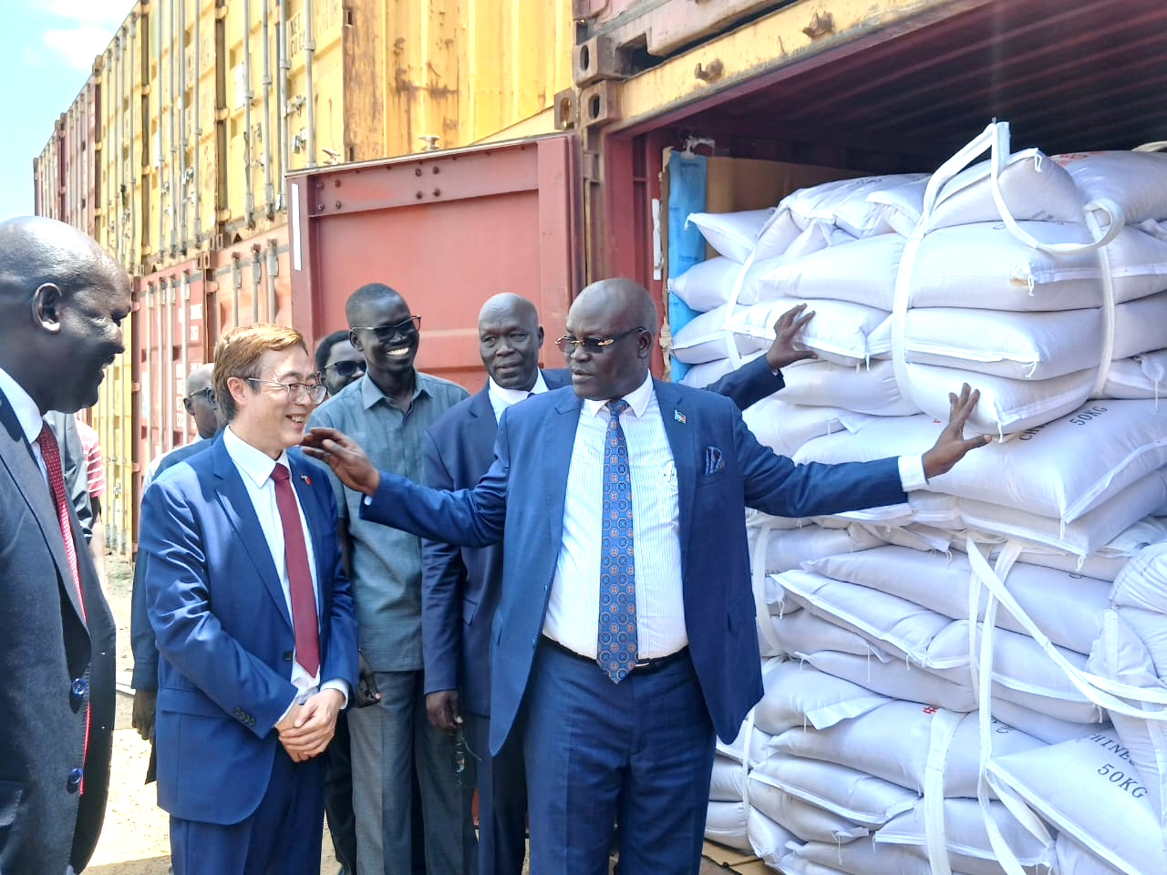 China hands over final food aid consignment to South Sudan