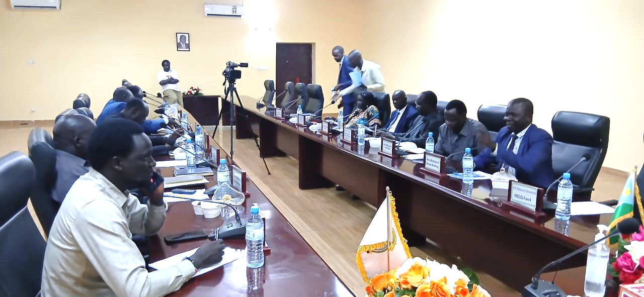 Ministry of health tables donation funds to improve health center in Aweil